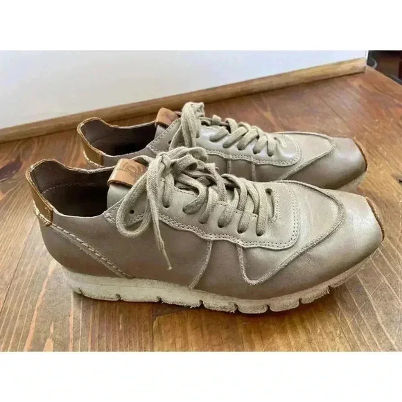 OTBT Women's Snowbird Lightweight Leather Sneakers, 7.5 - Picture 1 of 7